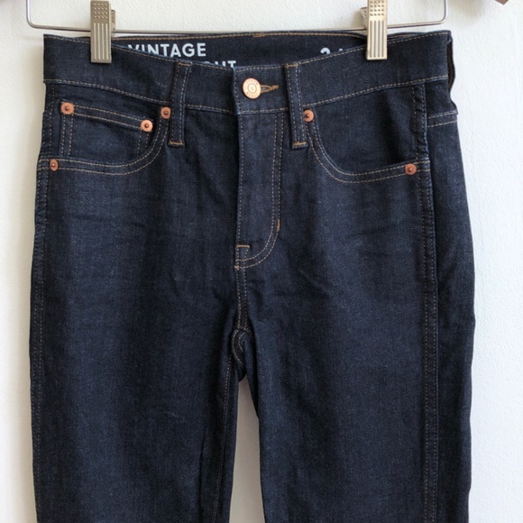 J. Crew Women's Vintage Slim Straight Jeans. Size 24. Great condition, like new - Picture 4 of 13